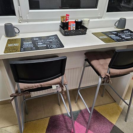 Luxury 1 Bedroom Apartment Roşu Eksteriør billede